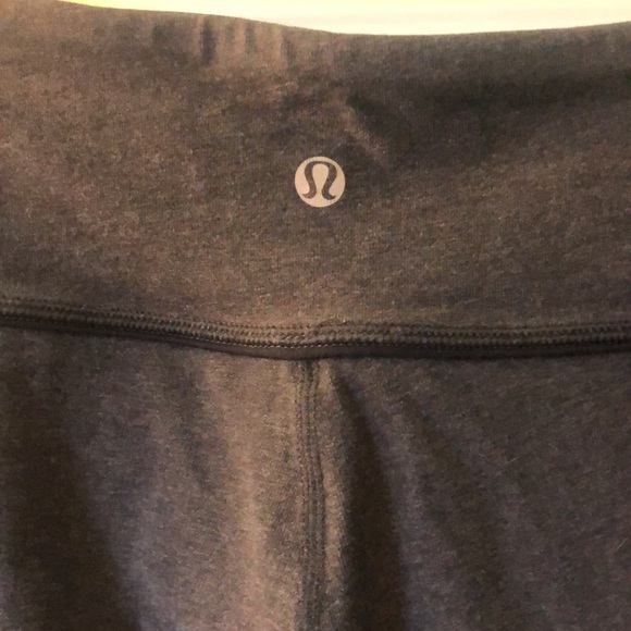 Lululemon cropped pants - Picture 5 of 6